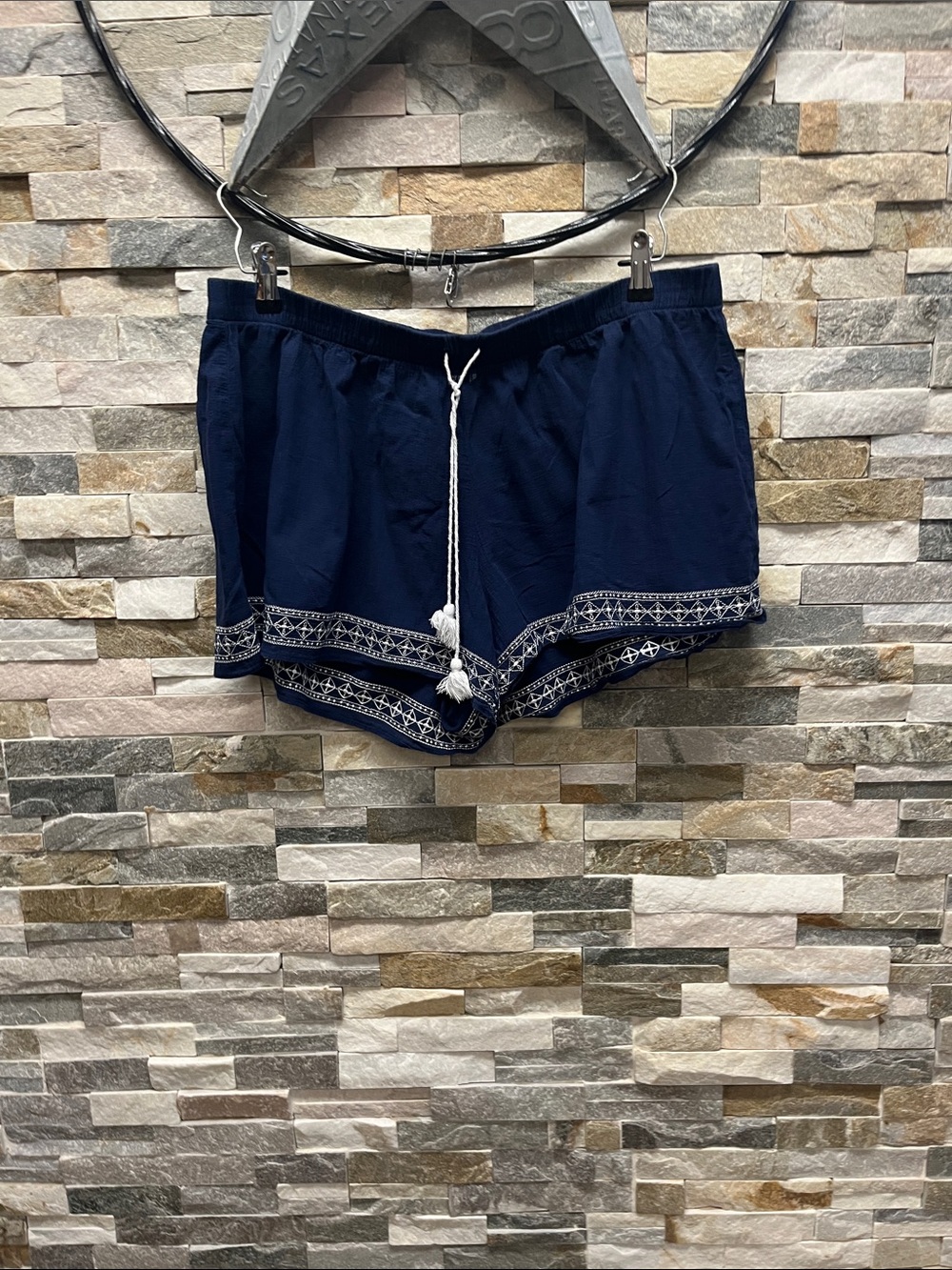 Liz Claiborne Navy Blue Embroidered Drawstring Athletic Shorts